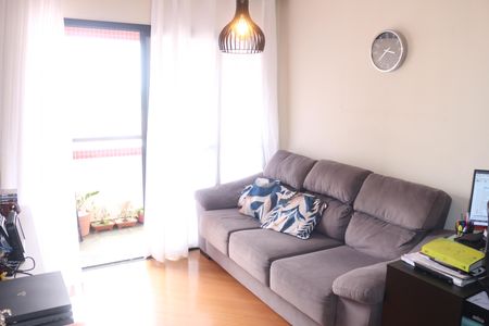 Apartamento à venda com 85m², 3 quartos e 2 vagasSala