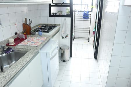 Apartamento à venda com 85m², 3 quartos e 2 vagasCozinha