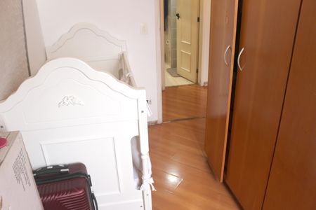 Apartamento à venda com 85m², 3 quartos e 2 vagasQuarto 2