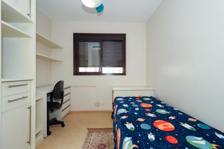 Apartamento à venda com 141m², 4 quartos e 2 vagasQuarto 3