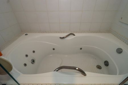 Apartamento à venda com 141m², 4 quartos e 2 vagasBanheiro da Suíte 1