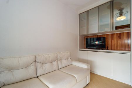 Apartamento à venda com 141m², 4 quartos e 2 vagasQuarto 4