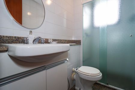 Apartamento à venda com 141m², 4 quartos e 2 vagasBanheiro da Suíte 2