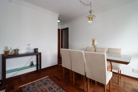 Apartamento à venda com 141m², 4 quartos e 2 vagasSala