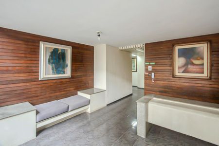 Apartamento para alugar com 135m², 2 quartos e 1 vagaHall Social