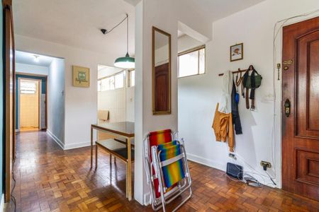 Apartamento à venda com 66m², 3 quartos e sem vaga Apartamento à venda com 66m², 3 quartos e sem vagaSala