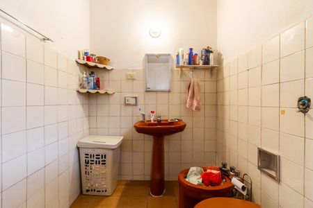 Apartamento à venda com 66m², 3 quartos e sem vaga Apartamento à venda com 66m², 3 quartos e sem vagaBanheiro