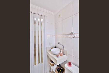 Apartamento à venda com 64m², 3 quartos e 2 vagasBanheiro da Suíte 