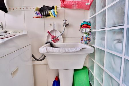 Apartamento à venda com 64m², 3 quartos e 2 vagasÁrea de Serviço
