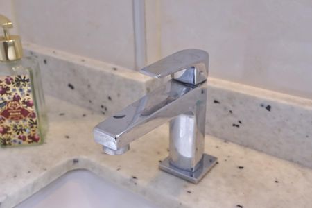 Apartamento à venda com 64m², 3 quartos e 2 vagasBanheiro Social