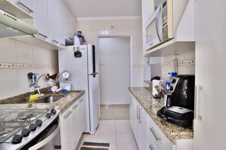Apartamento à venda com 64m², 3 quartos e 2 vagasCozinha