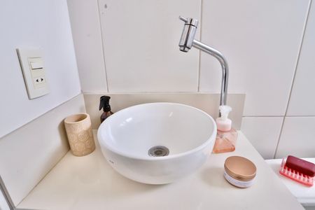 Apartamento à venda com 64m², 3 quartos e 2 vagasBanheiro da Suíte 