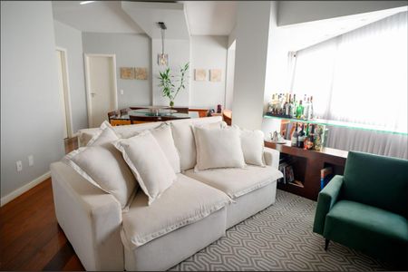 Apartamento à venda com 150m², 4 quartos e 2 vagas