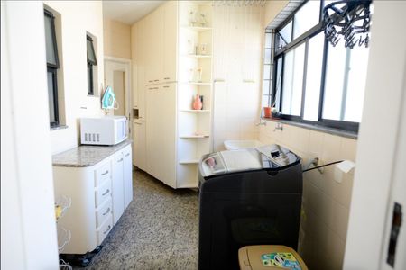 Apartamento à venda com 150m², 4 quartos e 2 vagas