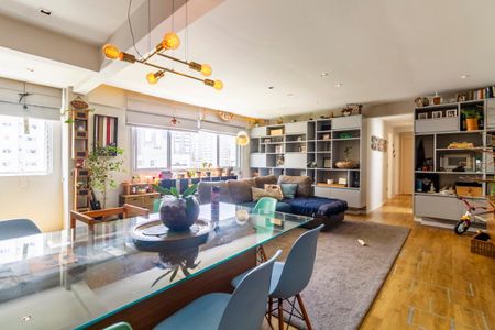 Apartamento para alugar com 107m², 3 quartos e 1 vagaSala