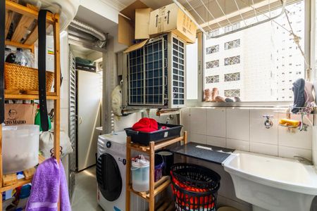 Apartamento para alugar com 107m², 3 quartos e 1 vagaÁrea de Serviço