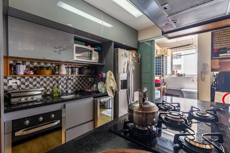 Apartamento para alugar com 107m², 3 quartos e 1 vagaCozinha