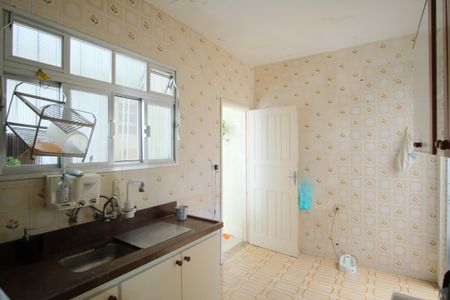 Casa à venda com 181m², 3 quartos e 1 vagaCozinha