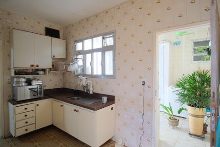 Casa à venda com 181m², 3 quartos e 1 vagaCozinha