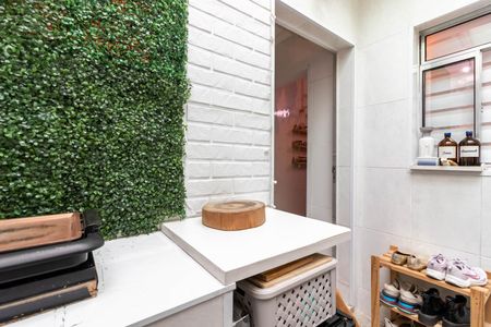 Casa à venda com 120m², 2 quartos e 2 vagas Casa à venda com 120m², 2 quartos e 2 vagasÁrea de Serviço