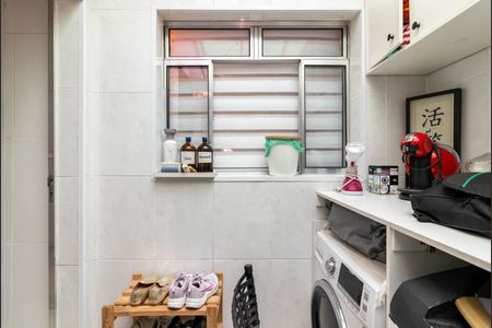 Casa à venda com 120m², 2 quartos e 2 vagas Casa à venda com 120m², 2 quartos e 2 vagasÁrea de Serviço