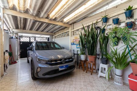 Casa à venda com 120m², 2 quartos e 2 vagas Casa à venda com 120m², 2 quartos e 2 vagasGaragem