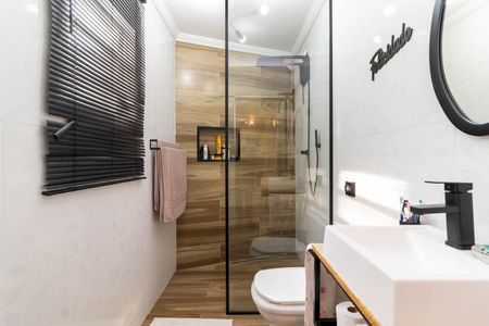 Casa à venda com 120m², 2 quartos e 2 vagas Casa à venda com 120m², 2 quartos e 2 vagasBanheiro 1