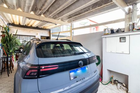 Casa à venda com 120m², 2 quartos e 2 vagas Casa à venda com 120m², 2 quartos e 2 vagasGaragem