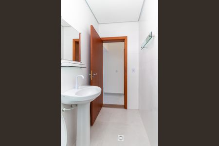 Casa para alugar com 70m², 2 quartos e sem vaga Casa para alugar com 70m², 2 quartos e sem vagaBanheiro