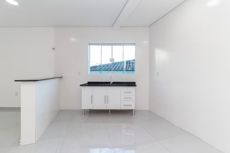 Casa para alugar com 70m², 2 quartos e sem vaga Casa para alugar com 70m², 2 quartos e sem vagaCozinha