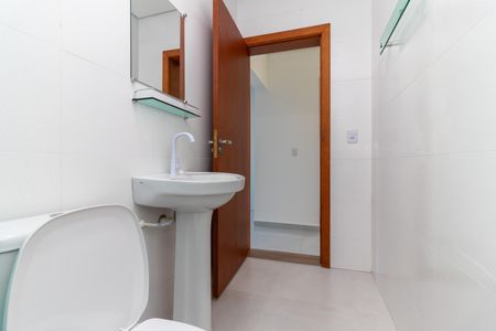 Casa para alugar com 70m², 2 quartos e sem vaga Casa para alugar com 70m², 2 quartos e sem vagaBanheiro