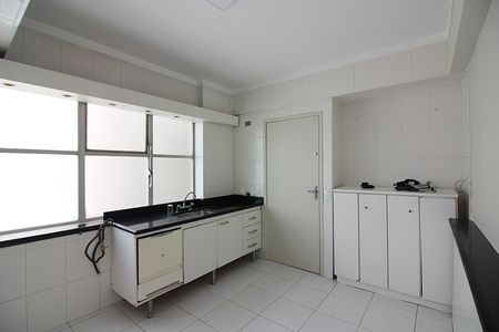 Apartamento para alugar com 82m², 3 quartos e 1 vagaCozinha 