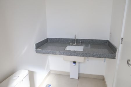 Apartamento à venda com 184m², 4 quartos e 3 vagasBanheiro da Suíte 2