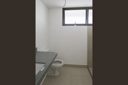 Apartamento à venda com 184m², 4 quartos e 3 vagasBanheiro da Suíte 1