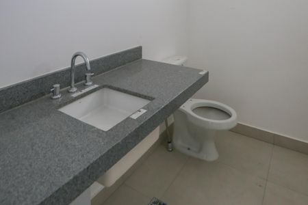 Apartamento à venda com 184m², 4 quartos e 3 vagasBanheiro da Suíte 1