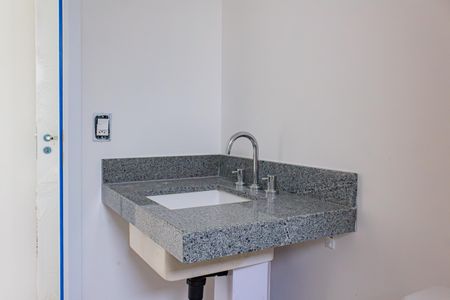 Apartamento à venda com 184m², 3 quartos e 3 vagasBanheiro da Suíte 2