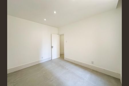 Apartamento à venda com 110m², 3 quartos e sem vaga Apartamento à venda com 110m², 3 quartos e sem vagaQuarto 2