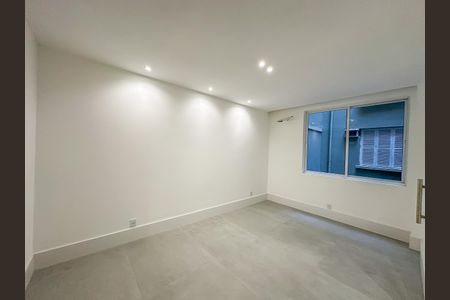 Apartamento à venda com 110m², 3 quartos e sem vaga Apartamento à venda com 110m², 3 quartos e sem vagaQuarto Suíte 1