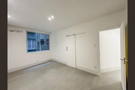 Apartamento à venda com 110m², 3 quartos e sem vaga Apartamento à venda com 110m², 3 quartos e sem vagaQuarto Suíte 1