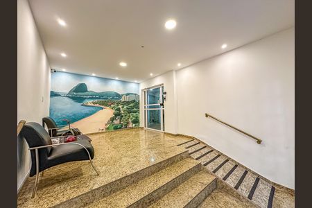 Apartamento à venda com 110m², 3 quartos e sem vaga Apartamento à venda com 110m², 3 quartos e sem vagaHall de entrada