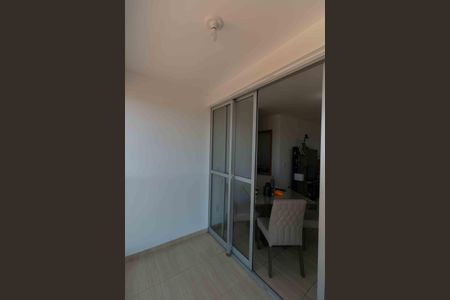 Apartamento à venda com 60m², 2 quartos e 1 vagaVaranda Sala