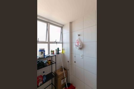 Apartamento à venda com 60m², 2 quartos e 1 vagaCozinha e Área de Serviço