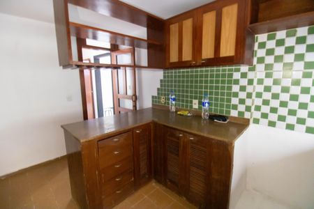 Casa à venda com 363m², 3 quartos e 2 vagasCozinha