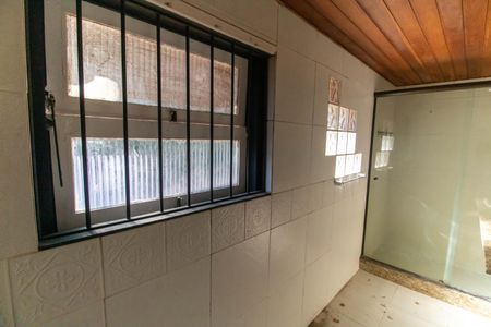 Casa à venda com 363m², 3 quartos e 2 vagasBanheiro da Suíte 2