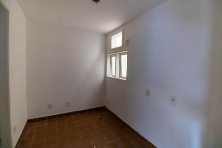 Casa à venda com 363m², 3 quartos e 2 vagasQuarto de Serviço