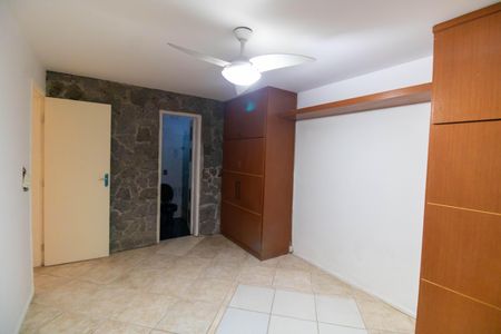 Casa à venda com 363m², 3 quartos e 2 vagasSuíte 1