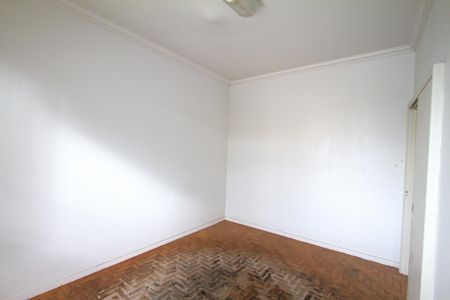 Casa à venda com 338m², 3 quartos e 4 vagas Casa à venda com 338m², 3 quartos e 4 vagasQuarto 2