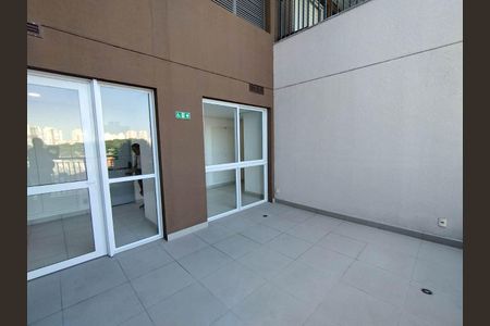 Studio à venda com 27m², 1 quarto e sem vagaÁrea comum