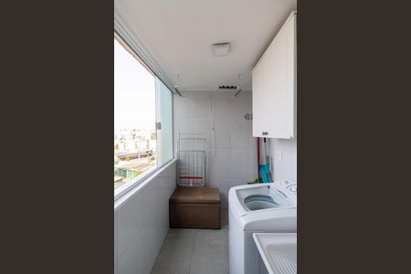 Apartamento à venda com 57m², 2 quartos e 1 vagaÁrea de Serviço