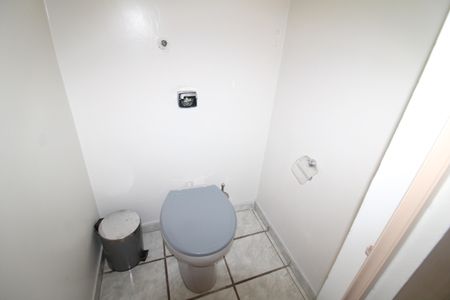 Apartamento para alugar com 100m², 3 quartos e sem vagaBanheiro